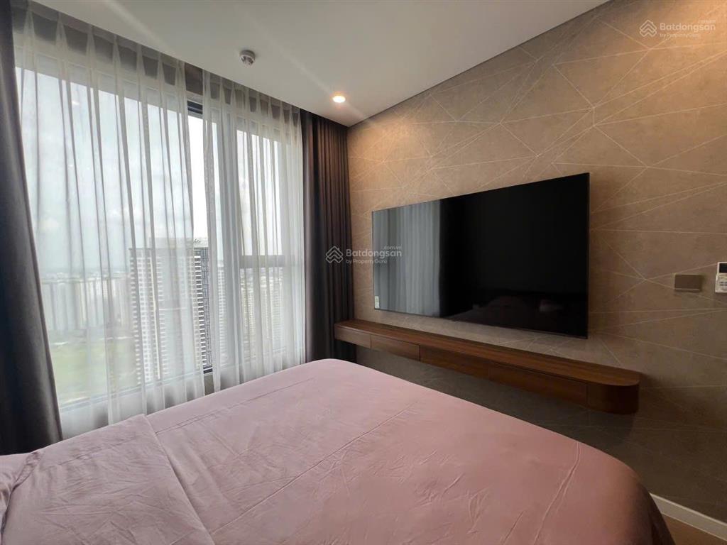 Chính chủ bán căn hộ 1pn masterise lumiere thảo điền, full nội thất decor sang trọng, sổ sẵn.