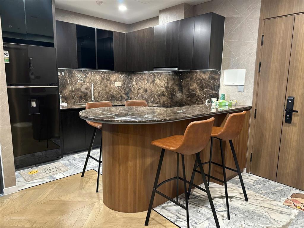 Chính chủ bán căn hộ 1pn masterise lumiere thảo điền, full nội thất decor sang trọng, sổ sẵn.