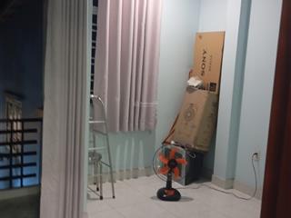 Bán nhà quận 7, 1 trệt 2 lầu , giá rẻ