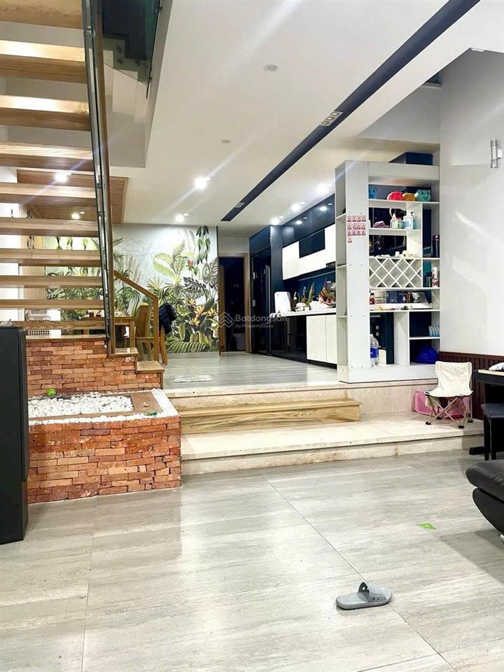 Bán nhà mặt tiền ngô thế vinh siêu hiếm còn lại