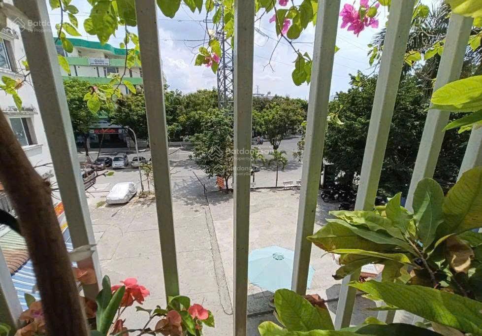 Bán căn hộ ngay phố ăn sáng lê thanh nghị