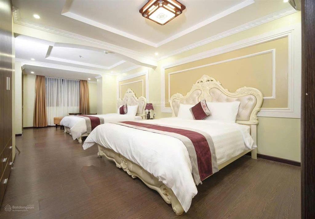 Bán khách sạn hồ xuân hương sát biển mỹ khê đang có dòng tiền tốt