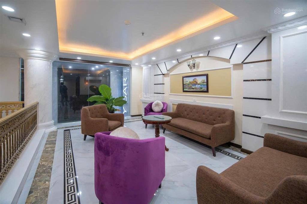 Bán khách sạn hồ xuân hương sát biển mỹ khê đang có dòng tiền tốt