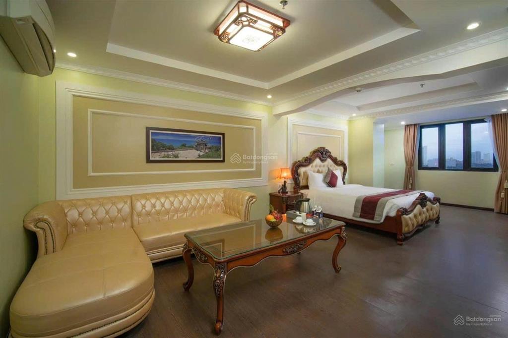 Bán khách sạn hồ xuân hương sát biển mỹ khê đang có dòng tiền tốt