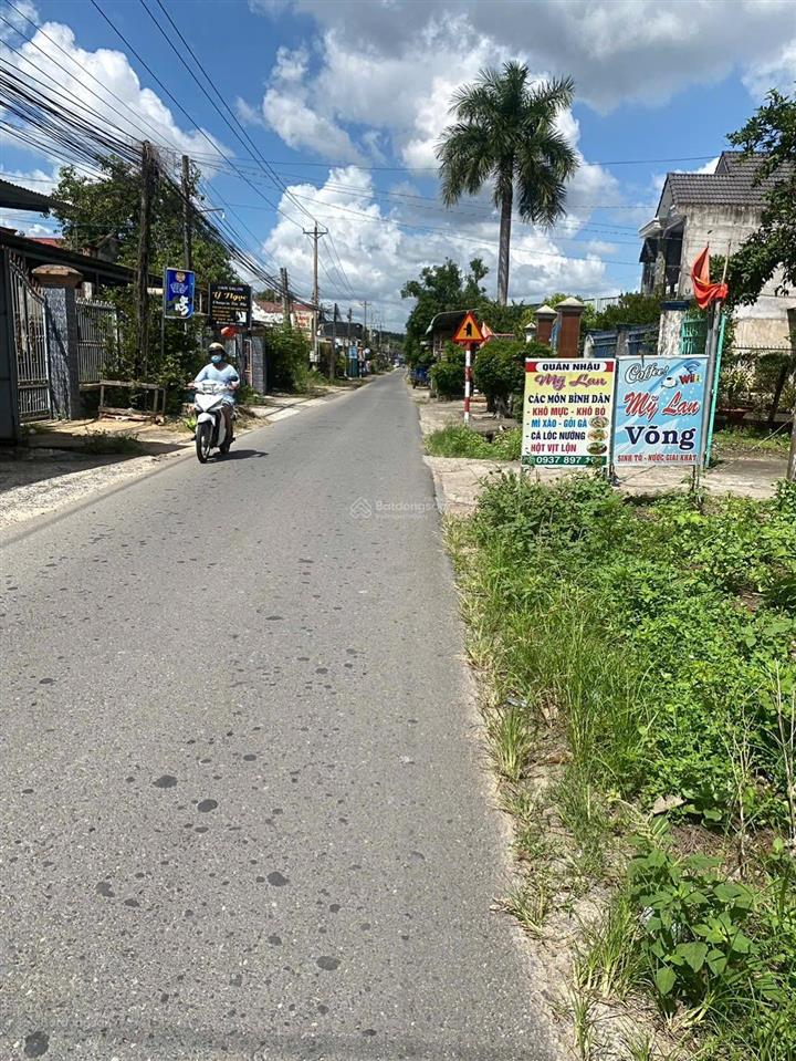 Đất long phước ngay mặt trước sân bay, đường nhựa, cách ql51 chỉ 300m, shr thổ cư sẵn.