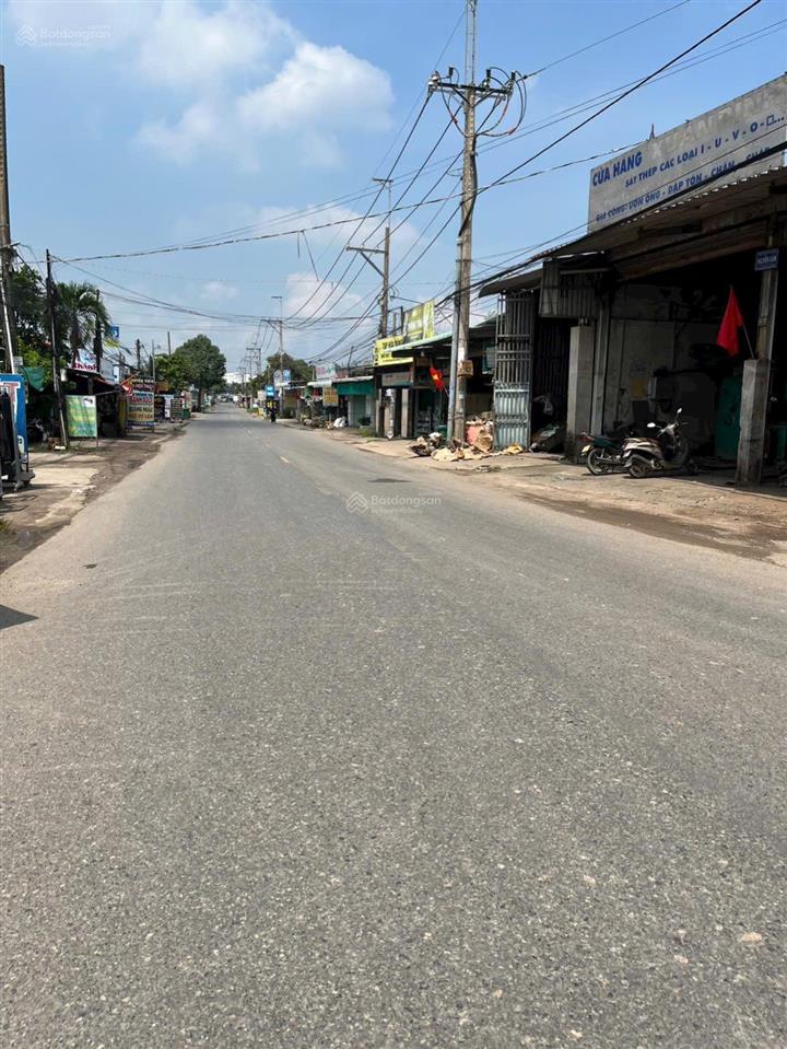 Đất mặt tiền đường tập đoàn 7, phước bình, cách ql51 chỉ 700m, shr thổ cư sẵn.