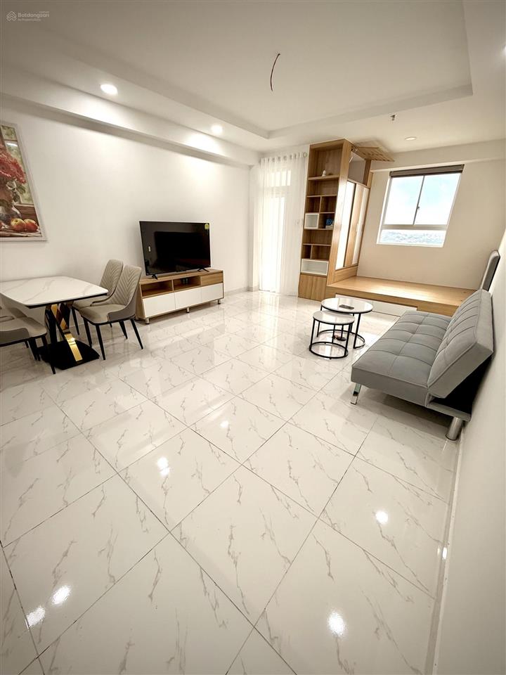 Bán căn hộ tphcm giá 903tr , có nội thất