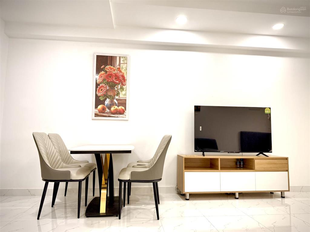 Bán căn hộ tphcm giá 903tr , có nội thất