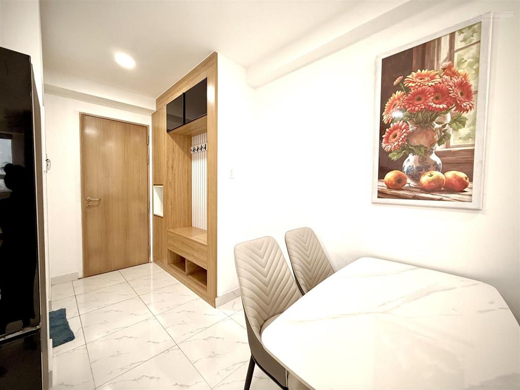 Bán căn hộ tphcm giá 903tr , có nội thất