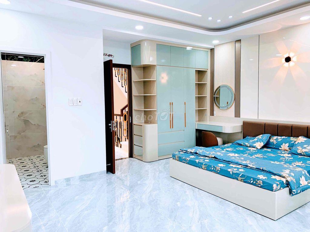CĂN NHÀ ĐẸP FULL NỘI THẤT SỔ RIÊNG GẦN CHỢ ĐẦU MỐI HM