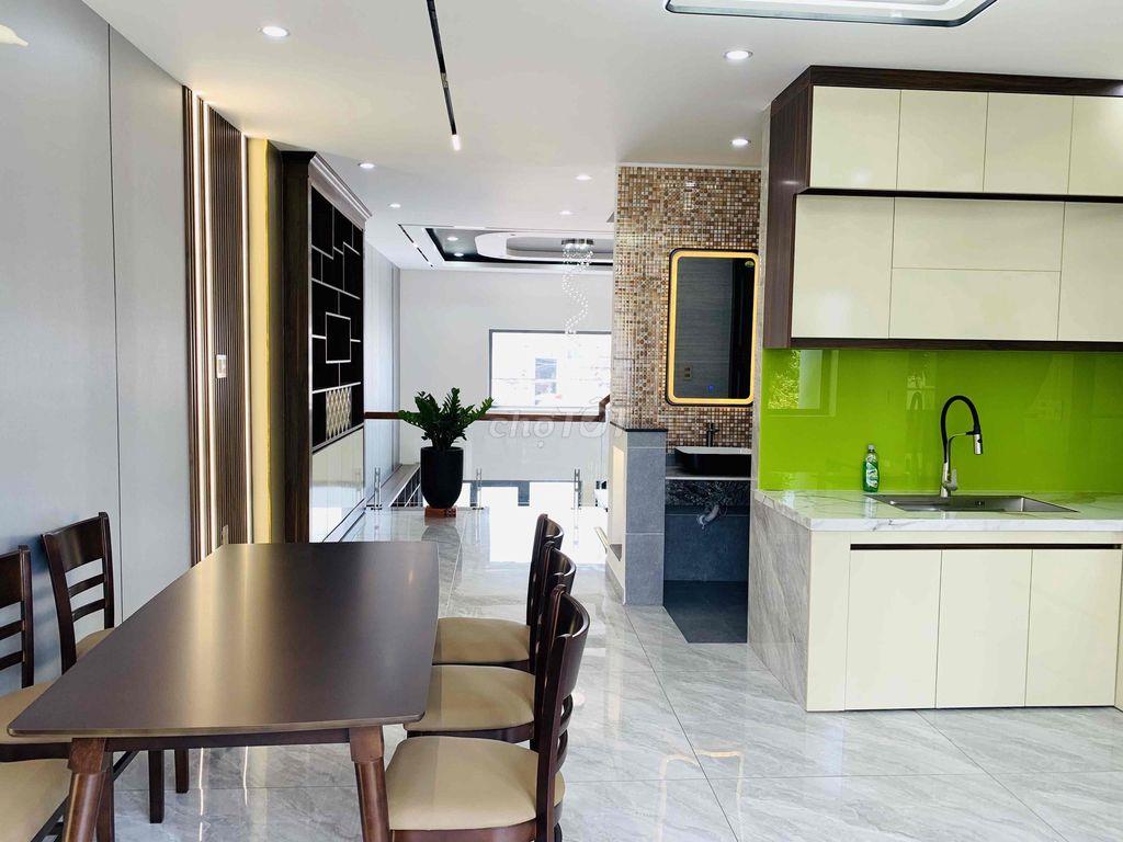 Nhà Mới 1 Trệt 1 Lửng 2 Lầu Sân Thượng Chợ Đầu Mối