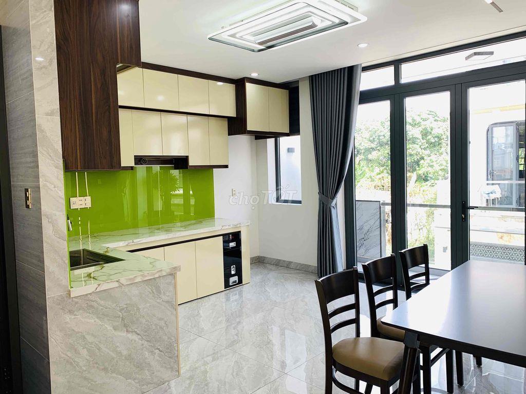 Nhà Mới 1 Trệt 1 Lửng 2 Lầu Sân Thượng Chợ Đầu Mối