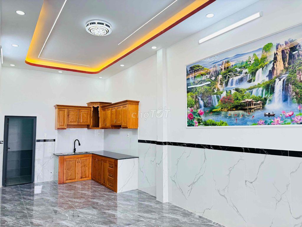 BÁN CĂN NHÀ MỚI 6.7 X 21 XÃ BÀ ĐIỂM GẦN  CV SINH THÁI HÓC MÔN