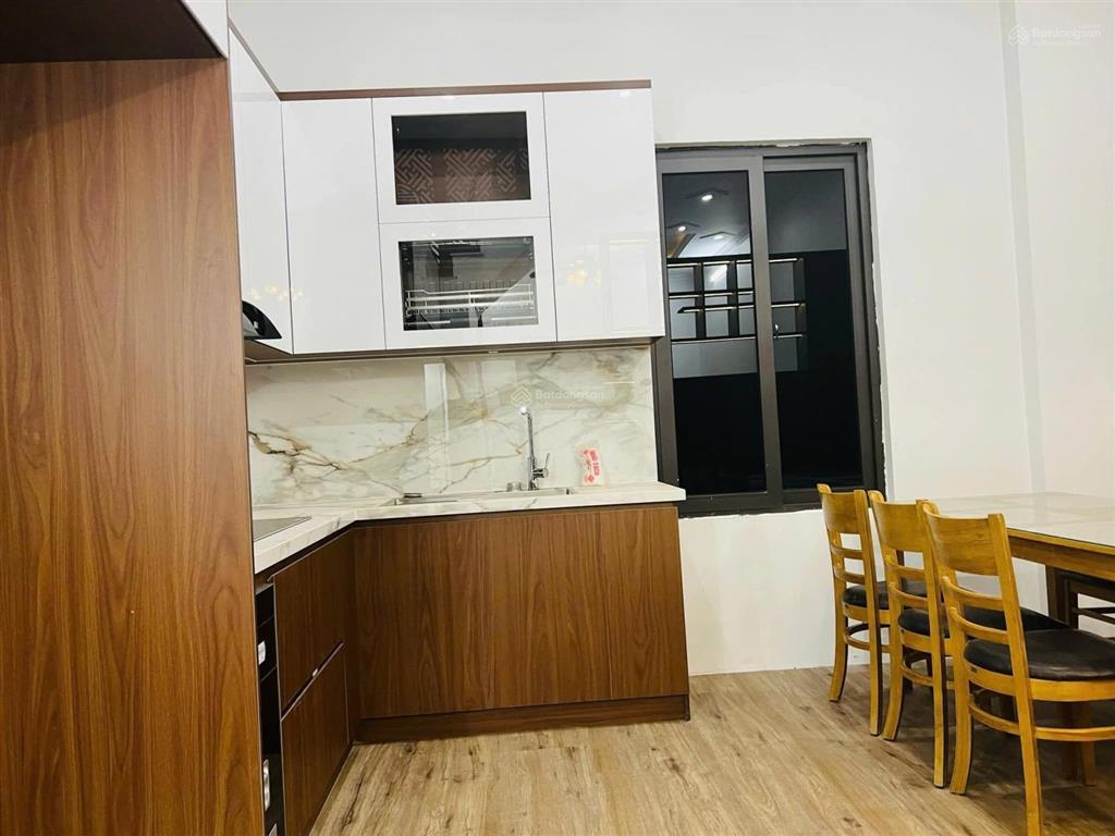 Bán nhà mặt tiền rộng 4.5m gần vinhomes smart city 6 ngủ view vườn nhật nhỉnh 8 tỷ