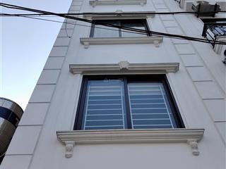 Bán nhà tây mỗ 40m2, 4 tầng mới đẹp, 5 ngủ, ở miêu nha, giá 6.4 tỷ
