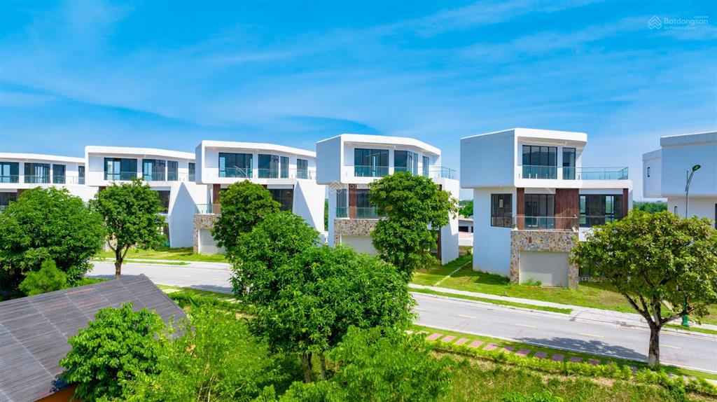 Chính chủ bán 01 căn, căn góc 515m2, giá hời. chỉ 1x tr/m2 cả nhà. bàn giao ngay.  0866 195 ***