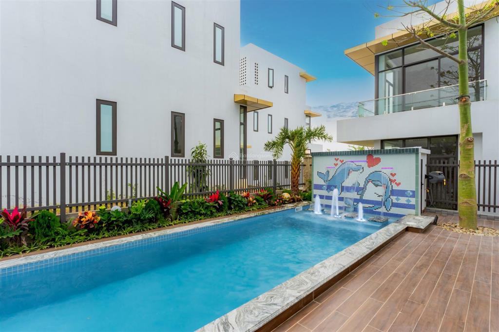 Cần bán căn full nội thất, giá rất hợp lý, để ở hoặc khai thác cho thuê được luôn ạ