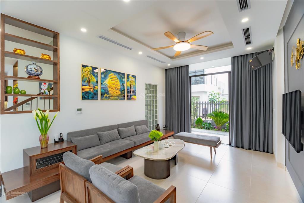 Cần bán căn full nội thất, giá rất hợp lý, để ở hoặc khai thác cho thuê được luôn ạ