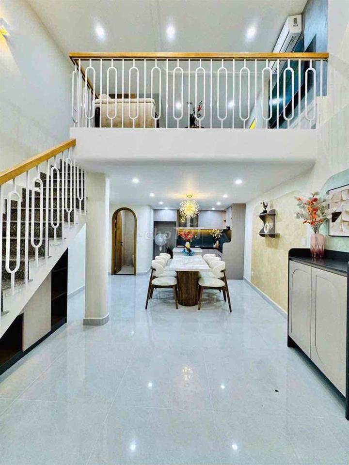 siêu phẩm 5 tầng nội thất cao cấp, 160m2 sử dụng, HXH 5m ra MT