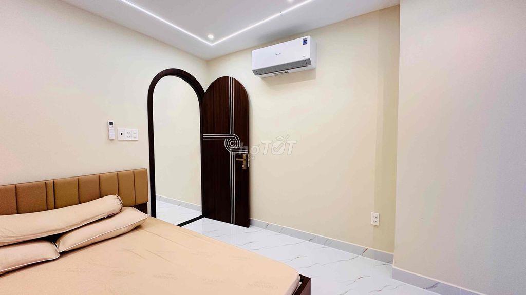 💥Siêu Phẩm + Siêu Hiếm, Hẻm XH + 2 mặt tiền Trước Sau Nguyễn Kiệm