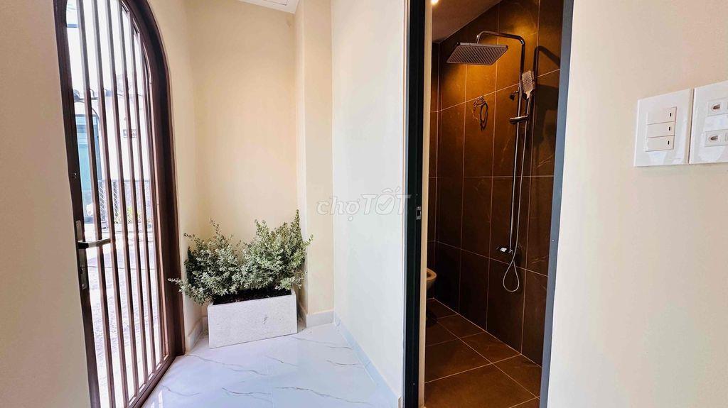 💥Siêu Phẩm + Siêu Hiếm, Hẻm XH + 2 mặt tiền Trước Sau Nguyễn Kiệm