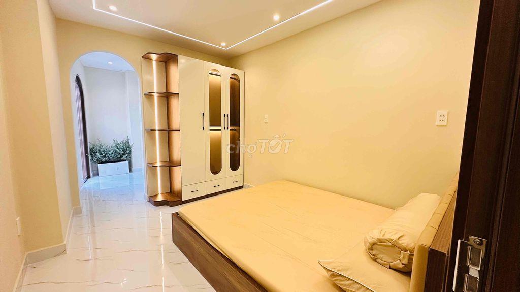 💥Siêu Phẩm + Siêu Hiếm, Hẻm XH + 2 mặt tiền Trước Sau Nguyễn Kiệm