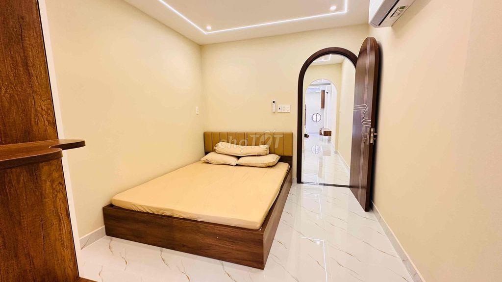 💥Siêu Phẩm + Siêu Hiếm, Hẻm XH + 2 mặt tiền Trước Sau Nguyễn Kiệm