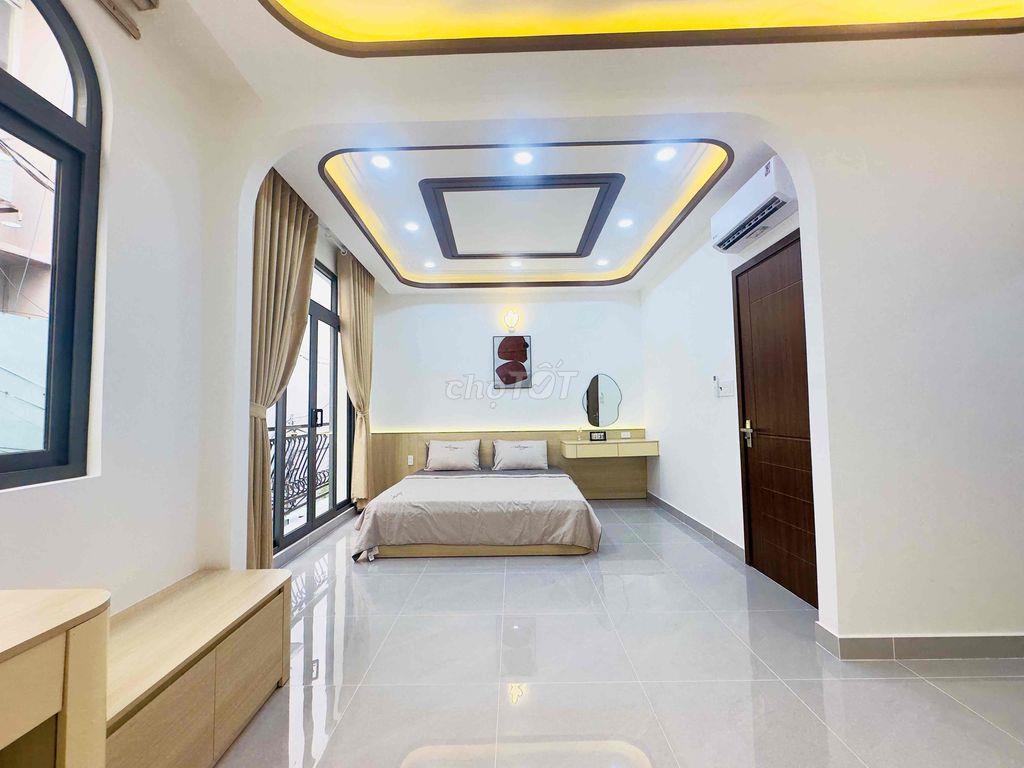 siêu phẩm sát MT Trương Quốc Dung - NVT, dt 6,15x6,2m, ~40m2, 4 tầng