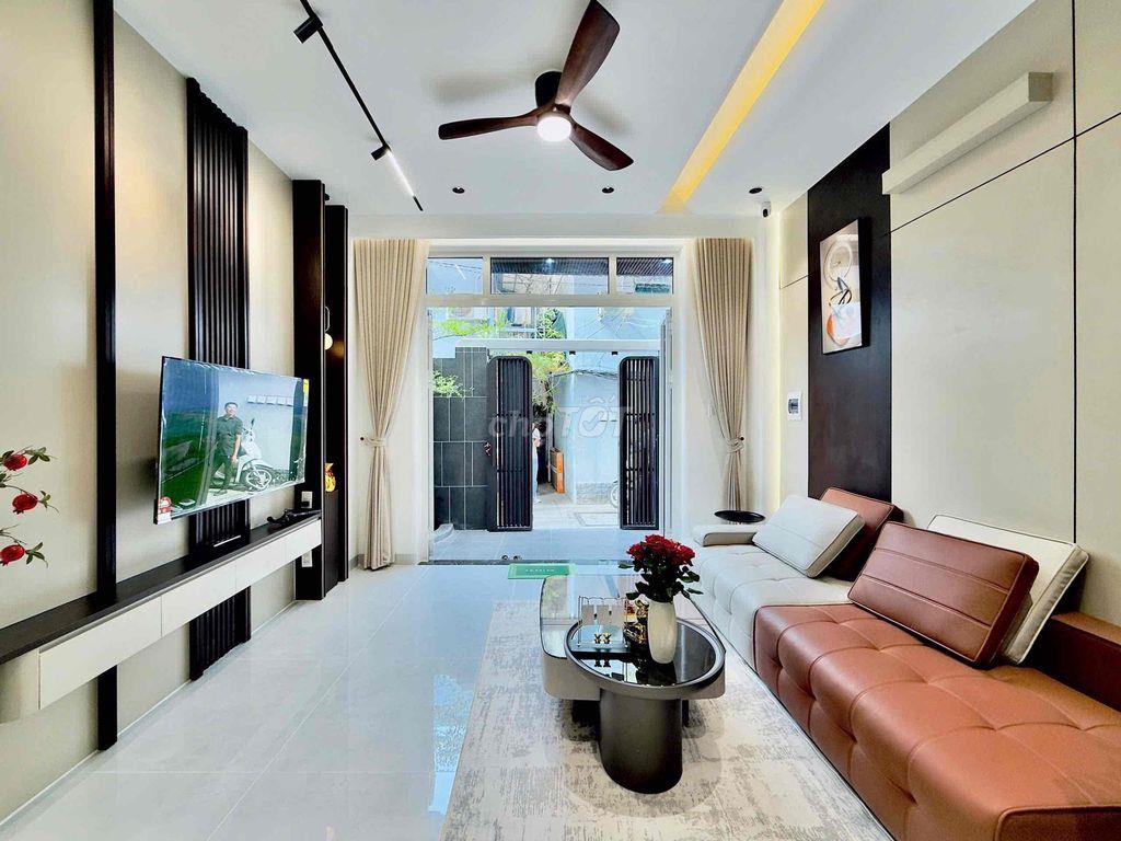 Siêu phẩm xây mới 4 tầng NT CC, dt 4x15m, 60m2 đất, Đ Bùi Đình Tuý,