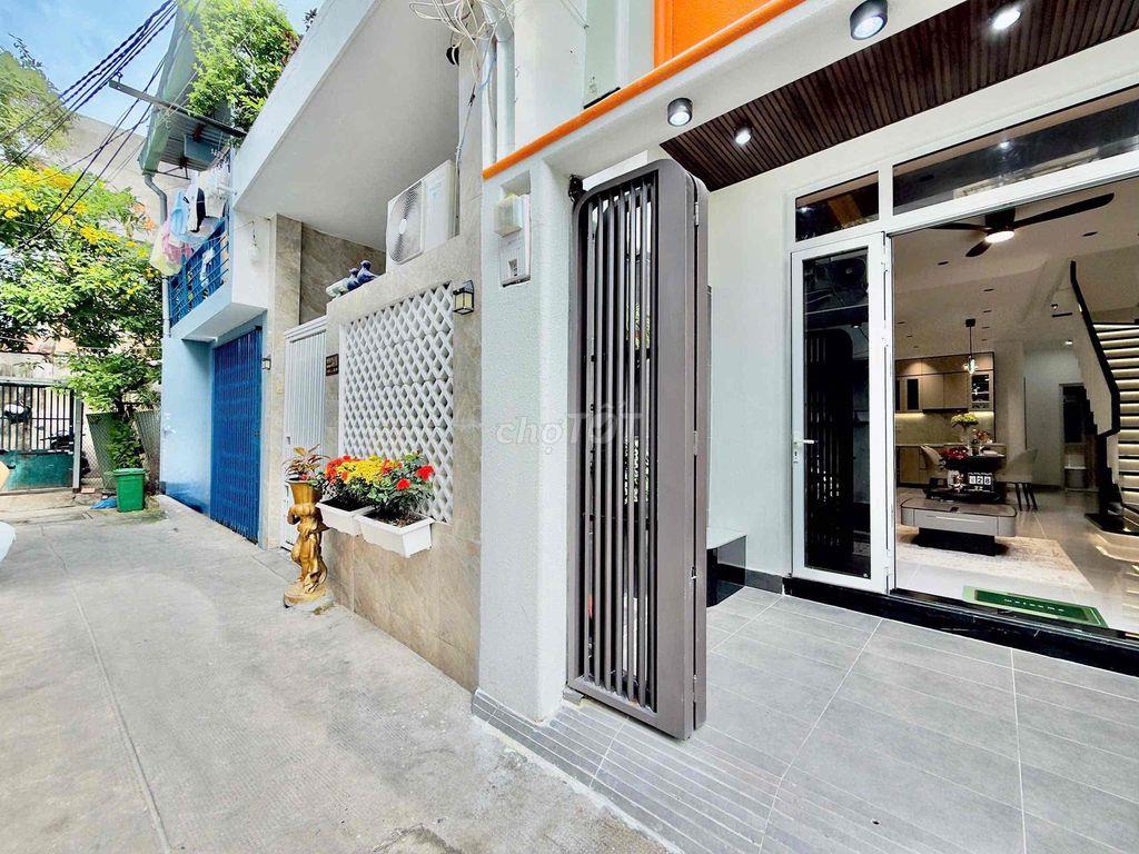 Siêu phẩm xây mới 4 tầng NT CC, dt 4x15m, 60m2 đất, Đ Bùi Đình Tuý,