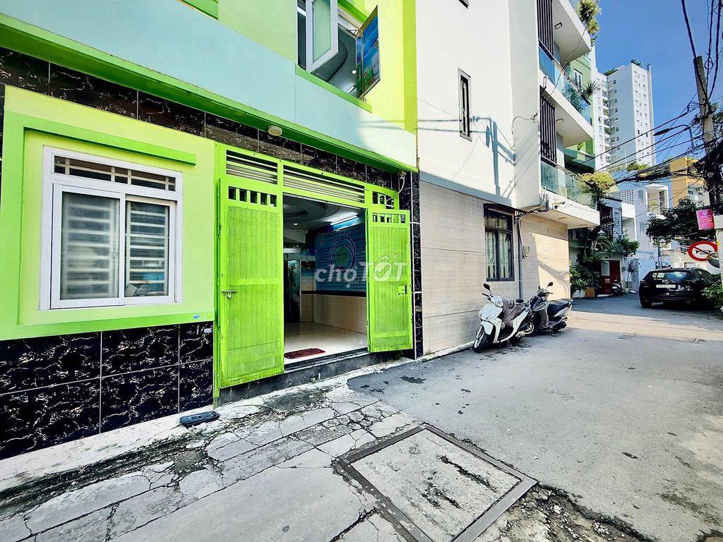 Bán nhà 5 tầng Đoàn Thị Điểm Phú Nhuận 36m2 7PN 2 mặt tiền
