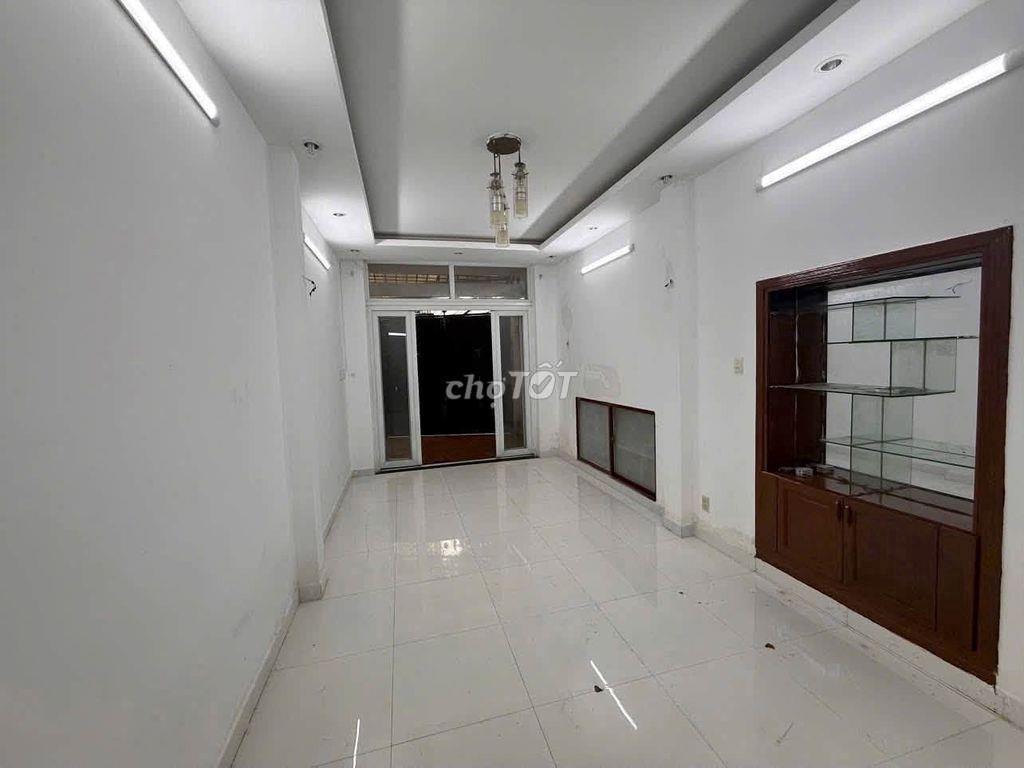 Bán nhà mặt tiền Hoàng Hoa Thám Phú Nhuận 44m2 3 lầu