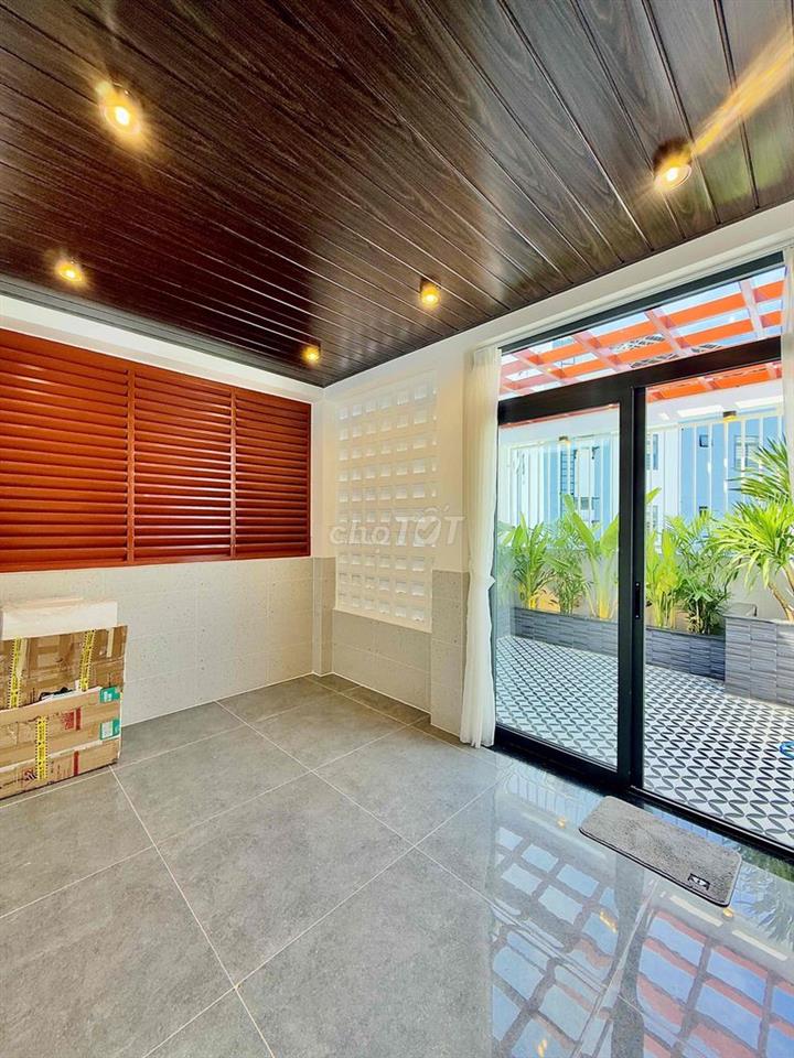 Siêu phẩm 5 tầng xây mới - Thang máy - 4x21m, 303m2 sàn, Gò Vấp