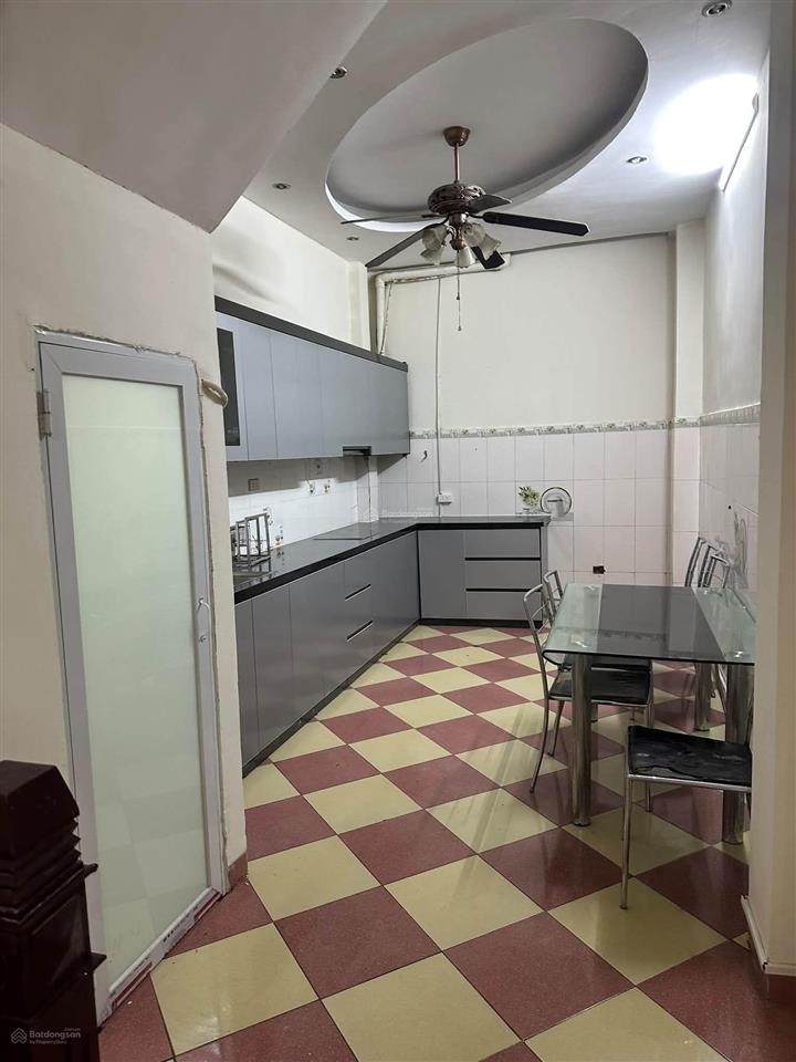 Cho thuê nhà riêng 4pn, 3wc, 50m2 tại chính kinh, nhân chính, quận thanh xuân chỉ 12 triệu/tháng