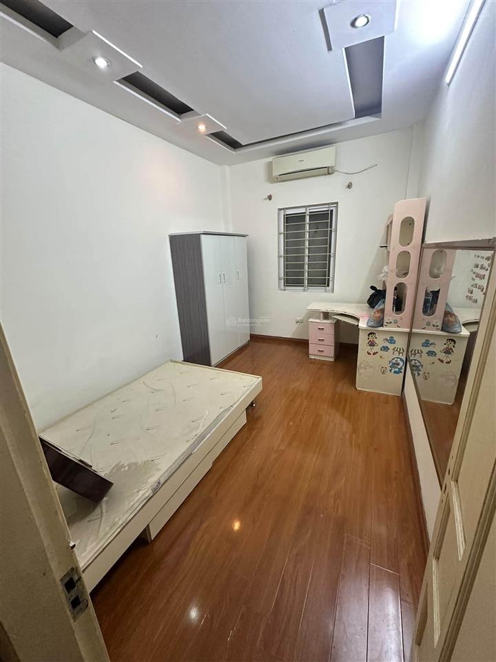 Cho thuê nhà riêng 4pn, 3wc, 50m2 tại chính kinh, nhân chính, quận thanh xuân chỉ 12 triệu/tháng