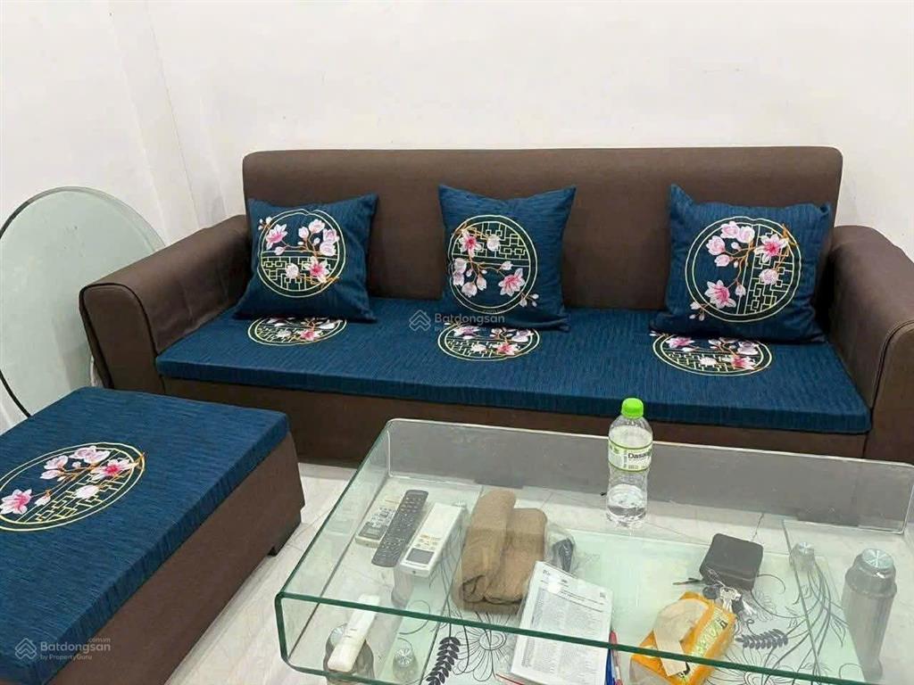 Cho thuê ccmn ngõ 169 kim mã  ba đình 55m2 2 ngủ 1 wc chỉ 8.5 triệu/tháng