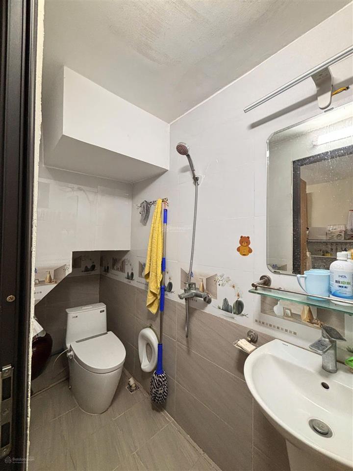 Cho thuê nhà riêng đẹp 4pn, 3wc, 36m2, 14 triệu vnd tại chùa láng, p láng thượng, q.đống đa