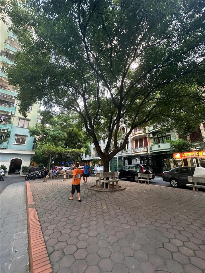Nhanh thì còn!! bán gấp căn hộ 3 ngủ toà ct5 kđt định công gần vành đai 2.5 chỉ hơn 4 tỷ.