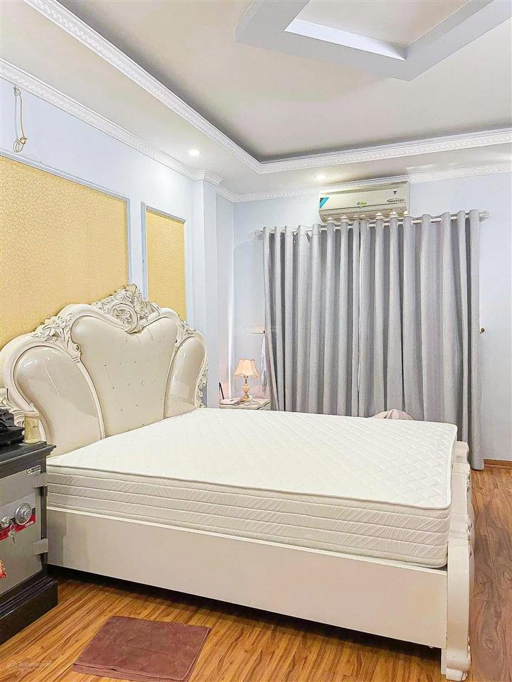 Cho thuê nhà riêng 2pn, 3wc, 35m2 tại phố khương hạ, quận thanh xuân, giá 13 triệu vnd, gần ô tô