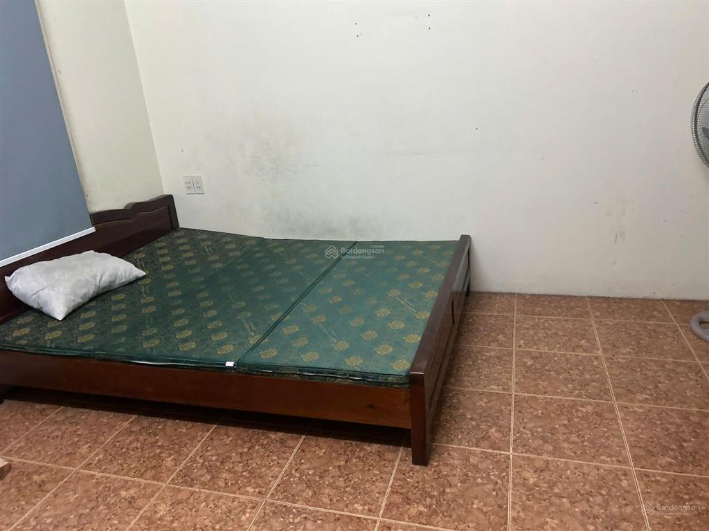Cho thuê căn hộ tập thể đẹp 80m2, 2 ngủ 1 khách tại ngõ 6 vũ hữu, thanh xuân giá chỉ 7 triệu/tháng