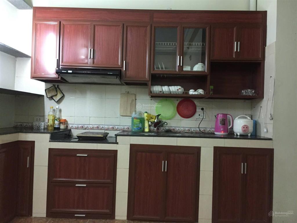 Cho thuê căn hộ tập thể đẹp 80m2, 2 ngủ 1 khách tại ngõ 6 vũ hữu, thanh xuân giá chỉ 7 triệu/tháng