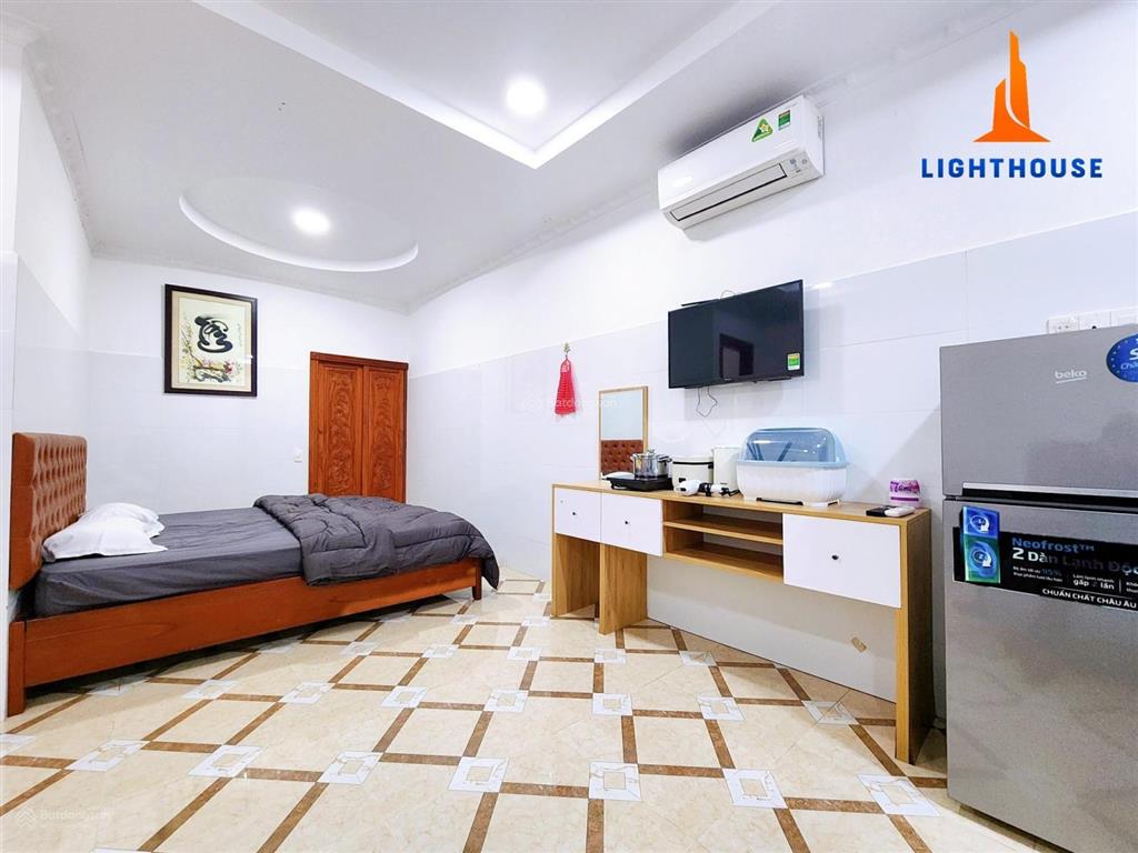 Căn hộ 2 giường ngủ 42m2  full nt  thang máy  an ninh ngay cầu 3/2