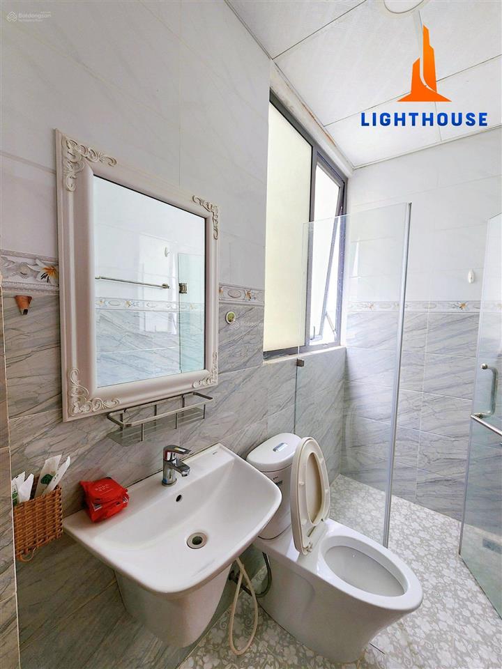 Căn hộ 2 giường ngủ 42m2  full nt  thang máy  an ninh ngay cầu 3/2