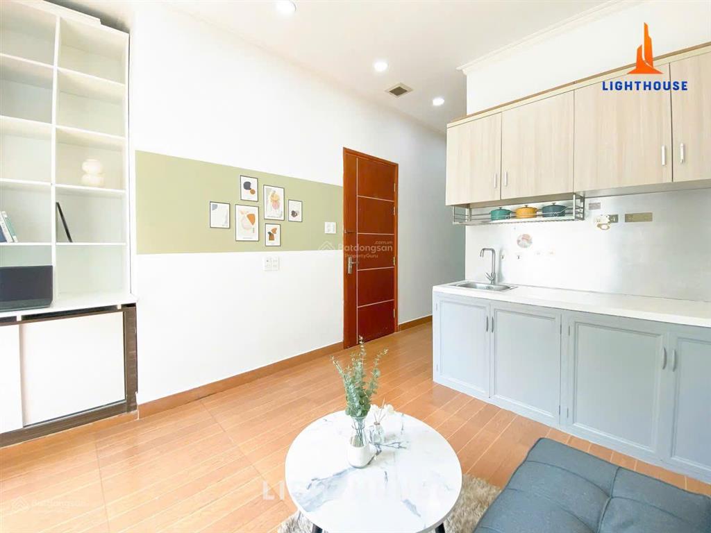 Căn hộ 1pn1pk ban công thang máy bảo vệ ngay khu k300 etown tân bình