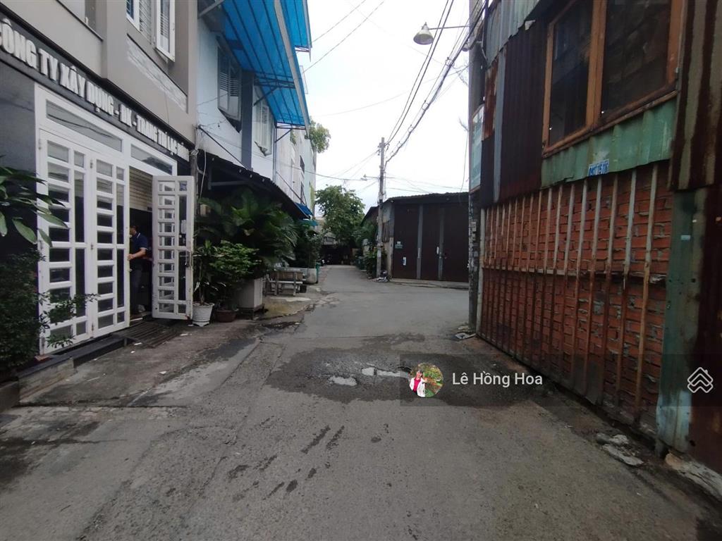 Phòng trọ tân phú giá rẻ  phòng điều hoà  20m2  giờ giấc tự do gần đại học công thương