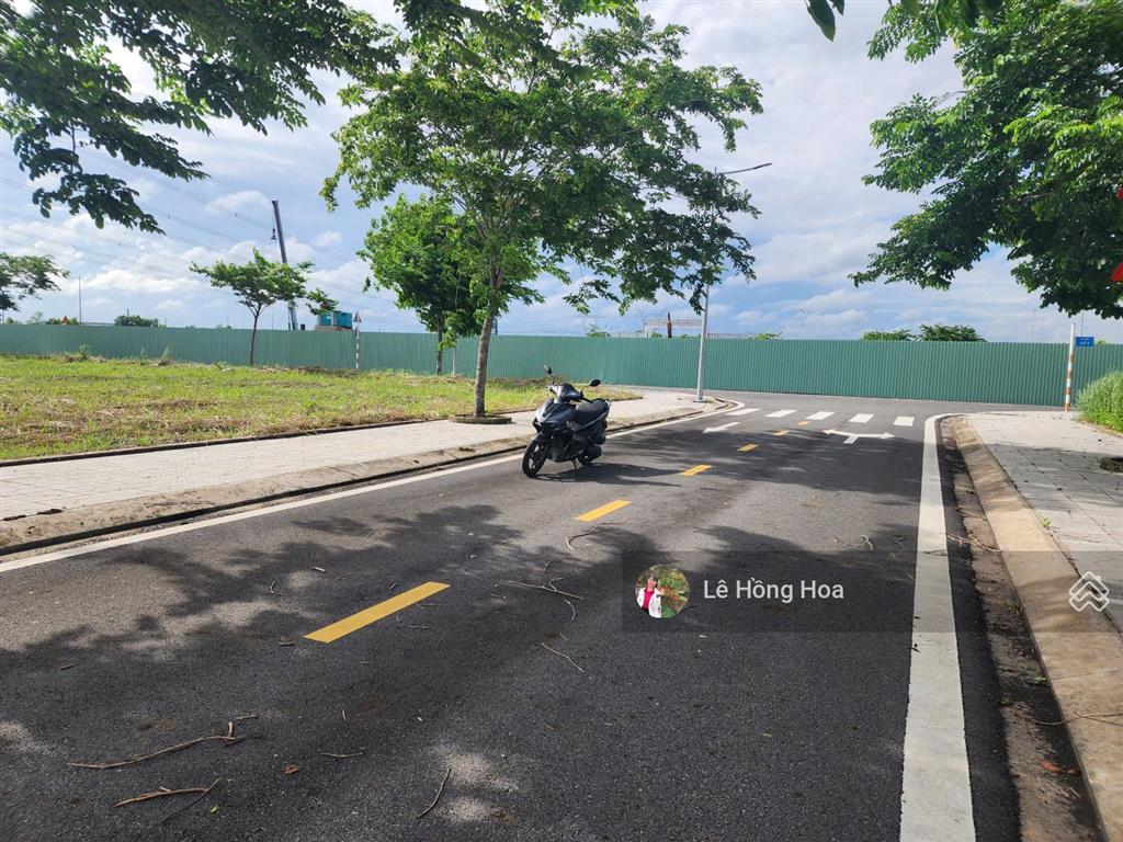 Chủ ngộp bán gấp nền ngay trục đt 823d shr sang tên thanh toán chỉ 370tr, ngân hàng ht vay 800tr