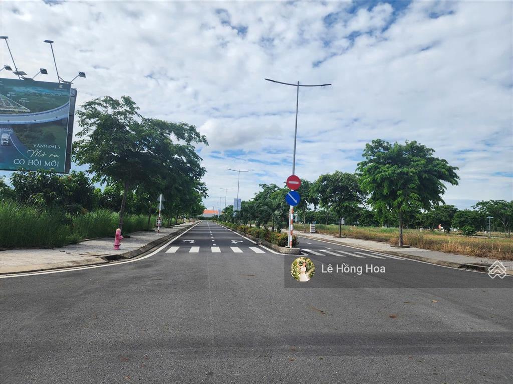 Đất chính chủ 90m2 sổ sẵn sang tên 18tr/m2 ngay tỉnh lộ 10 gần các kcn lớn thích hợp đầu tư