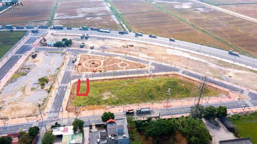 Bán nhanh lô đất liền kề 90 m2 nằm giữa 3 khu công nghiệp lớn ở hà nam