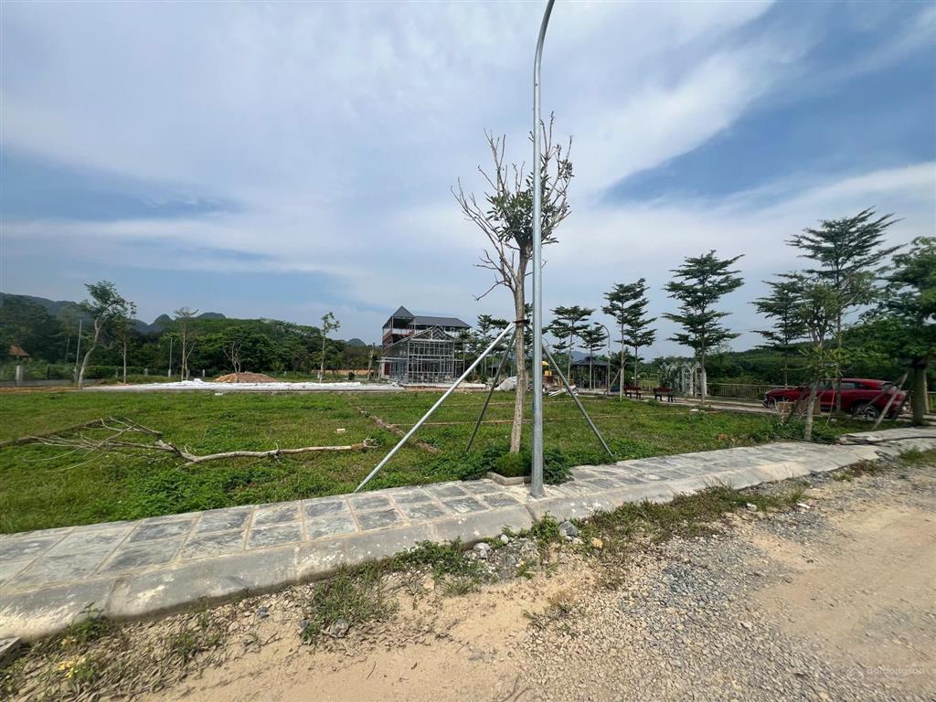 Siêu hot 181m2 đối diện khu công nghiệp, sát vách dự án utopia hơn 1118 căn biệt thự shophouse