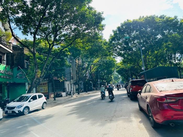 Bán nhà mặt hồ đền lừ, 90m2 8 tầng thang máy, mặt tiền 6m, view hồ cực đẹp